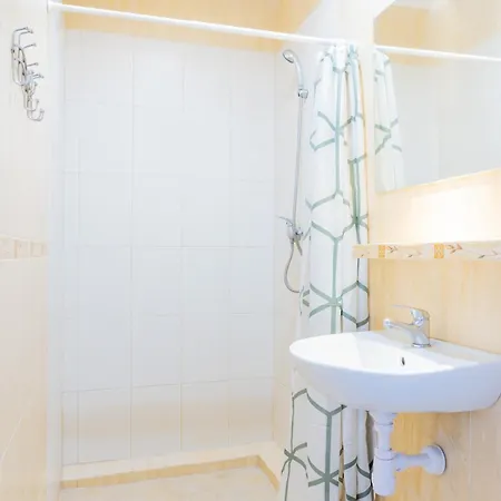 Homestay Goscinne Raf-tur - Sala Zabaw, Grill - Idealny Dla Rodzin Z Dziecmi Ostrowo (Puck)