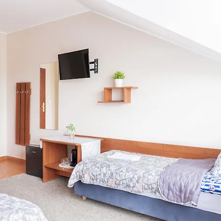 Homestay Goscinne Raf-tur - Sala Zabaw, Grill - Idealny Dla Rodzin Z Dziecmi