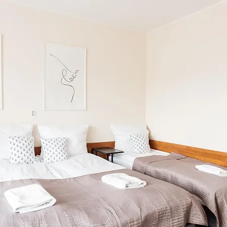 Goscinne Raf-tur - Sala Zabaw, Grill - Idealny Dla Rodzin Z Dziecmi