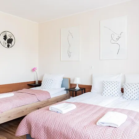 Homestay Goscinne Raf-tur - Sala Zabaw, Grill - Idealny Dla Rodzin Z Dziecmi Ostrowo (Puck)